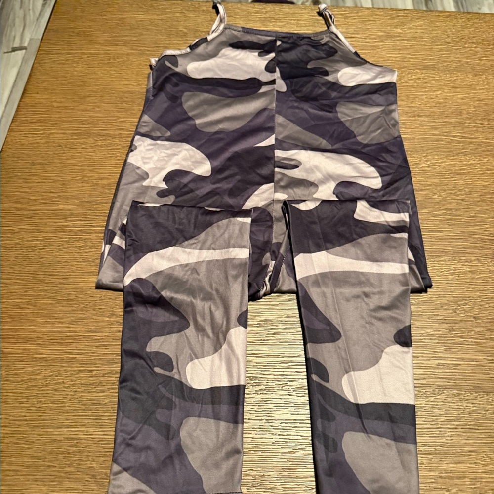 Camo Print Tank and Leggings Set
